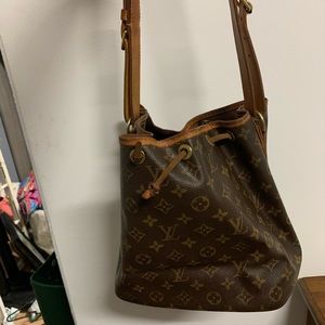 Authentic Rare Noe Louis Vuitton Bucket Bag